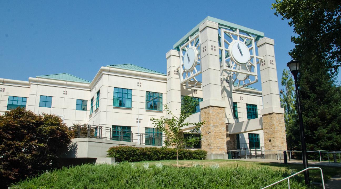 Schulz clock tower after construction