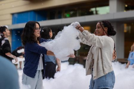 Nights on the Plaza Seawolf Plaza